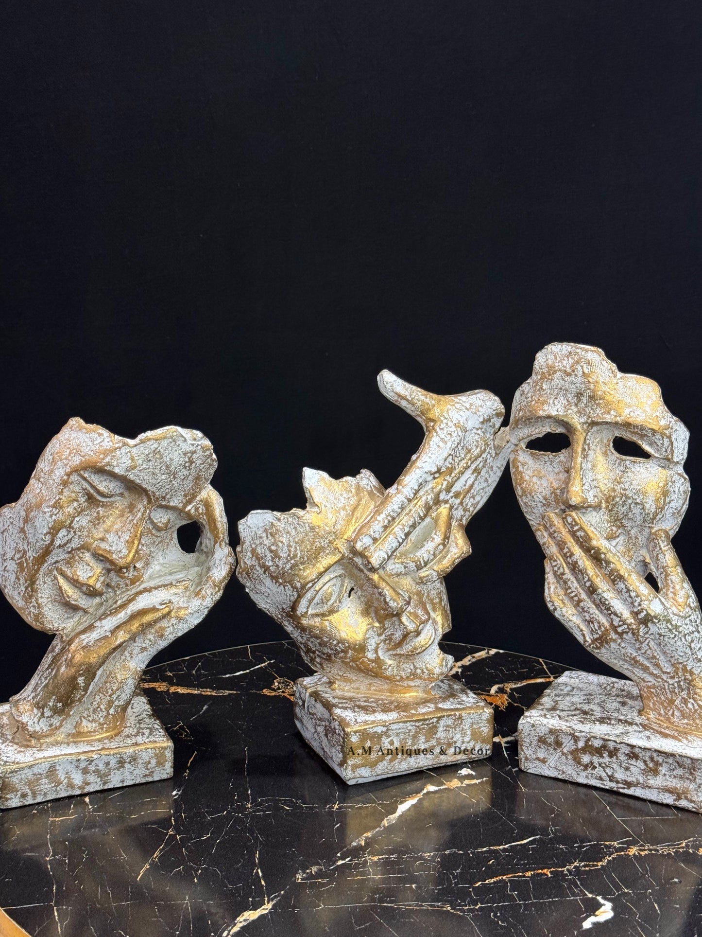 Duchess Face Gesture Sculpture